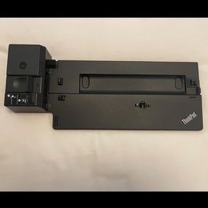 40AG0090US Lenovo ThinkPad 90-Watt Docking Station
